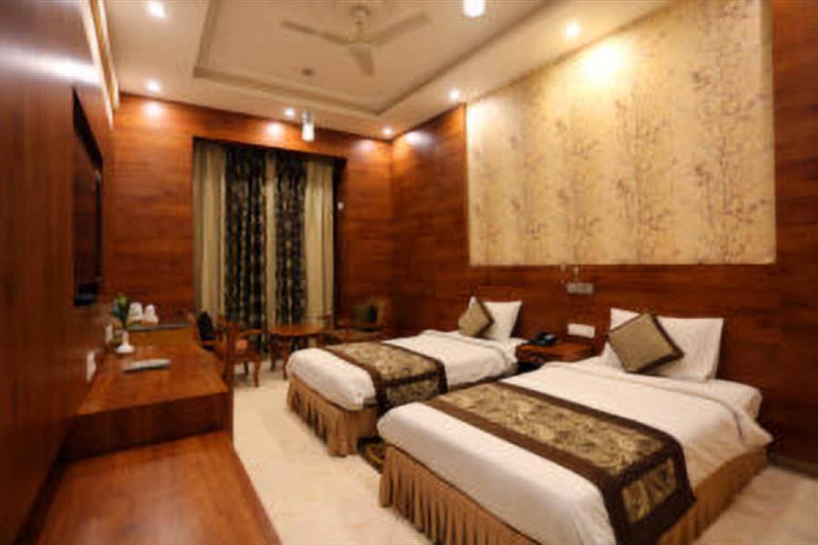 Deluxe twin room, The Imperial Kushinagar