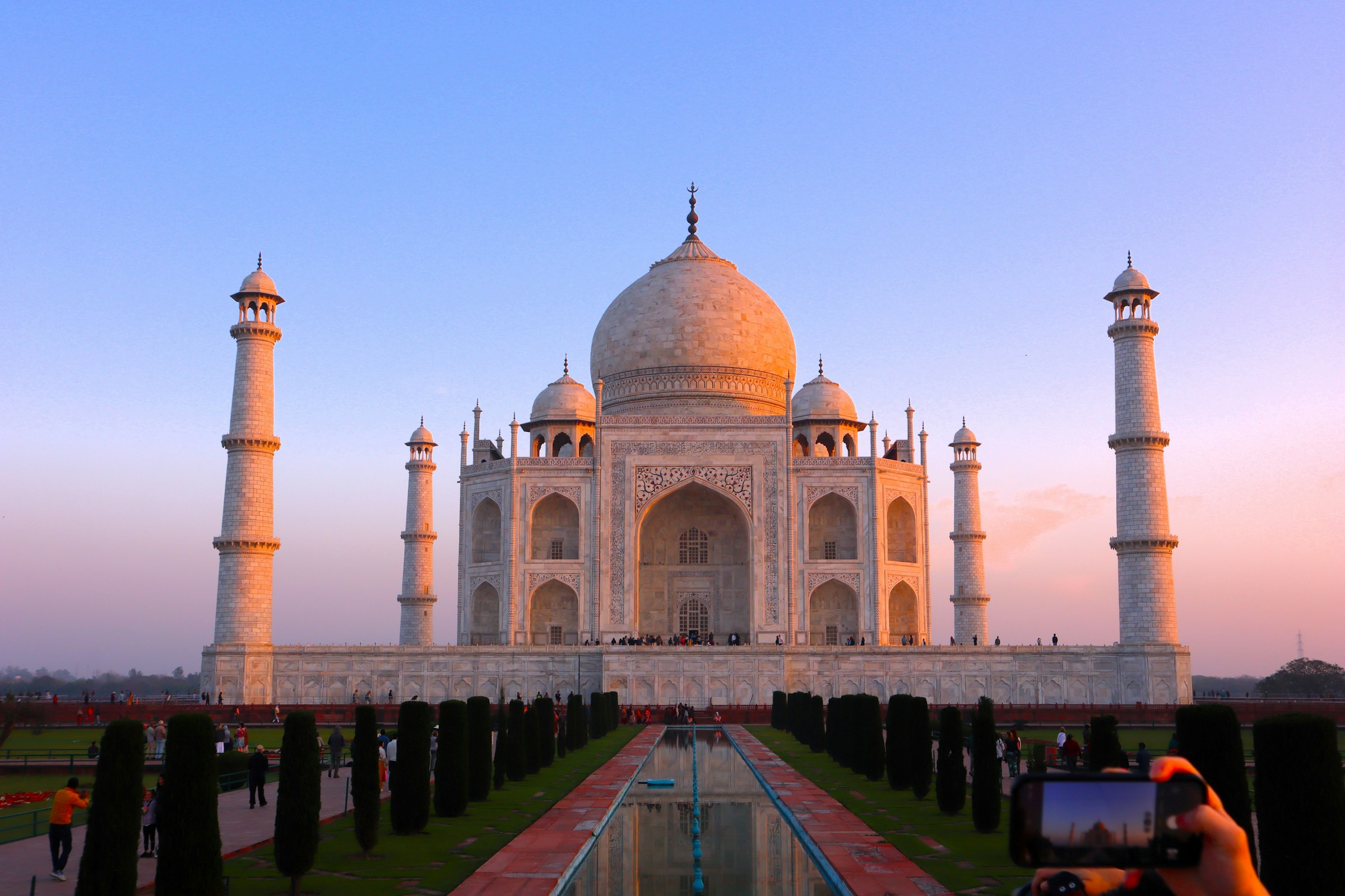 Taj Mahal at sunrise, Agra